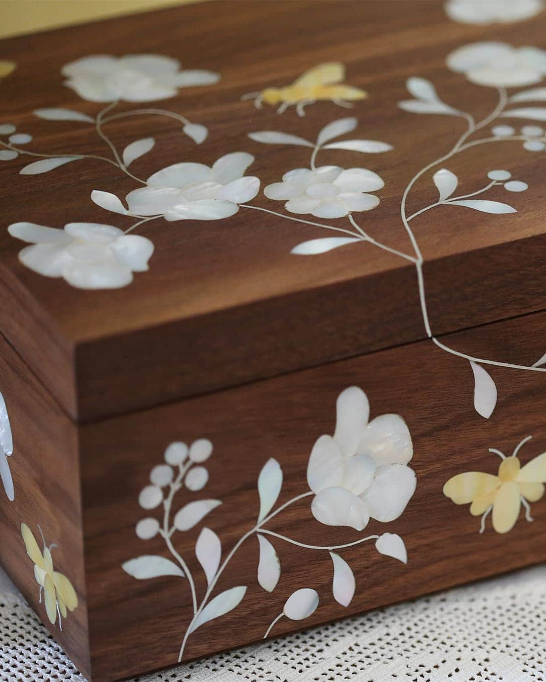 Bees in Bloom Heirloom Jewellery Box close up of handcrafted inlaid mother of pearl and tin wire details.